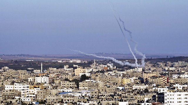 אלפי רקטות ישוגרו לעבר ישראל/ צילום AFP