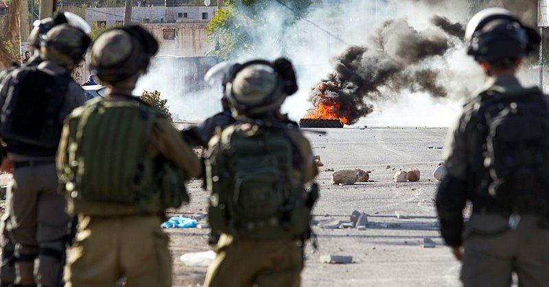 מתמודדים עם המציאות הנפיצה בשטח מדי יום. צילום -רועי עלימה פלאש90