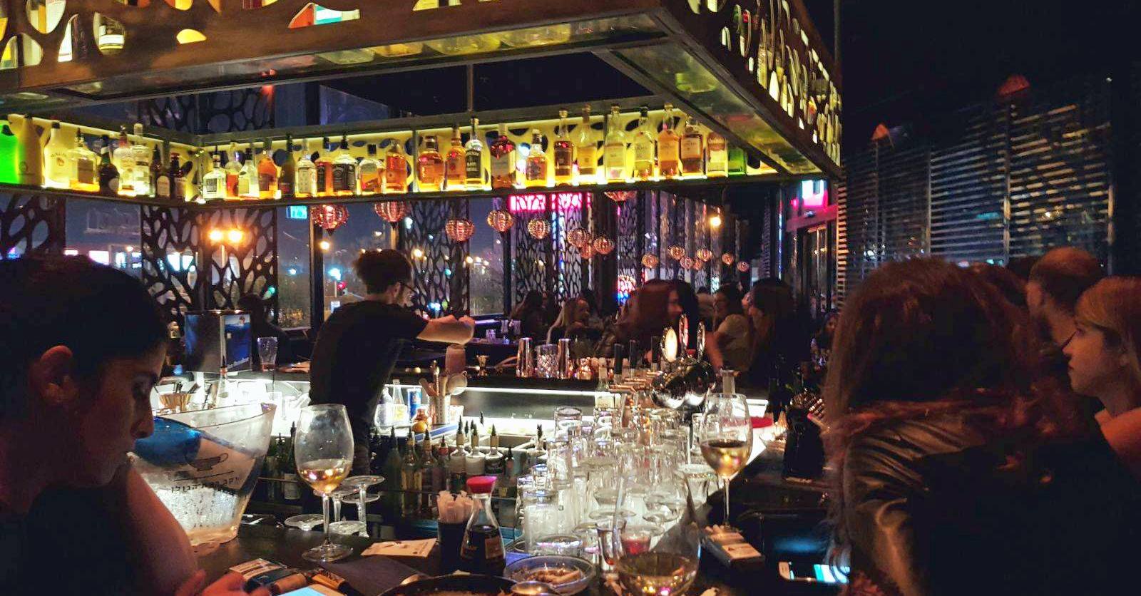 צ'י צ'י - הבר החדש והמושקע במרכז ביג. צילום: פייסבוק