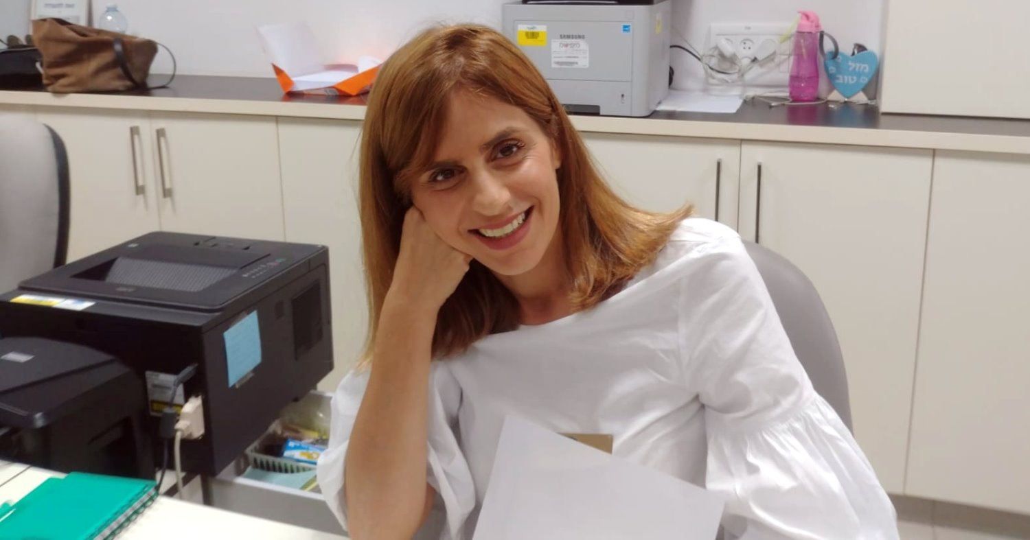 מתאמת השירות של מכבי שני אופיר. צילום: מכבי שירותי בריאות