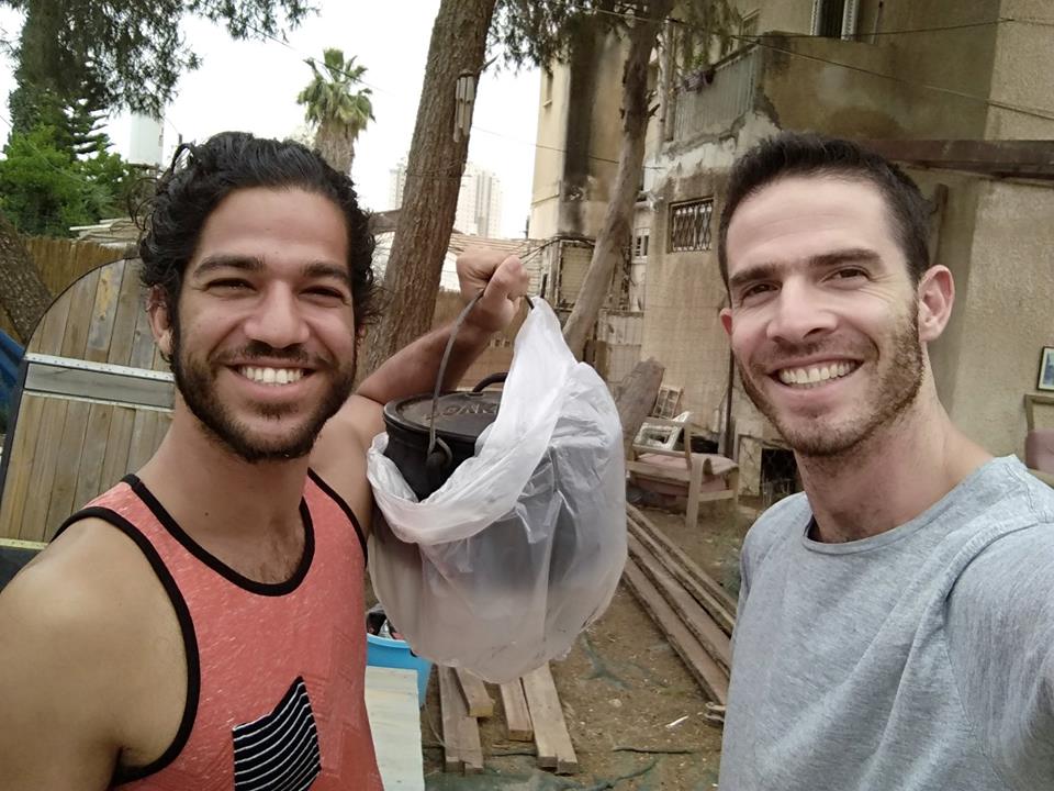 מהפכת שיתוף חפצים Door to Door. צילום: פרטי