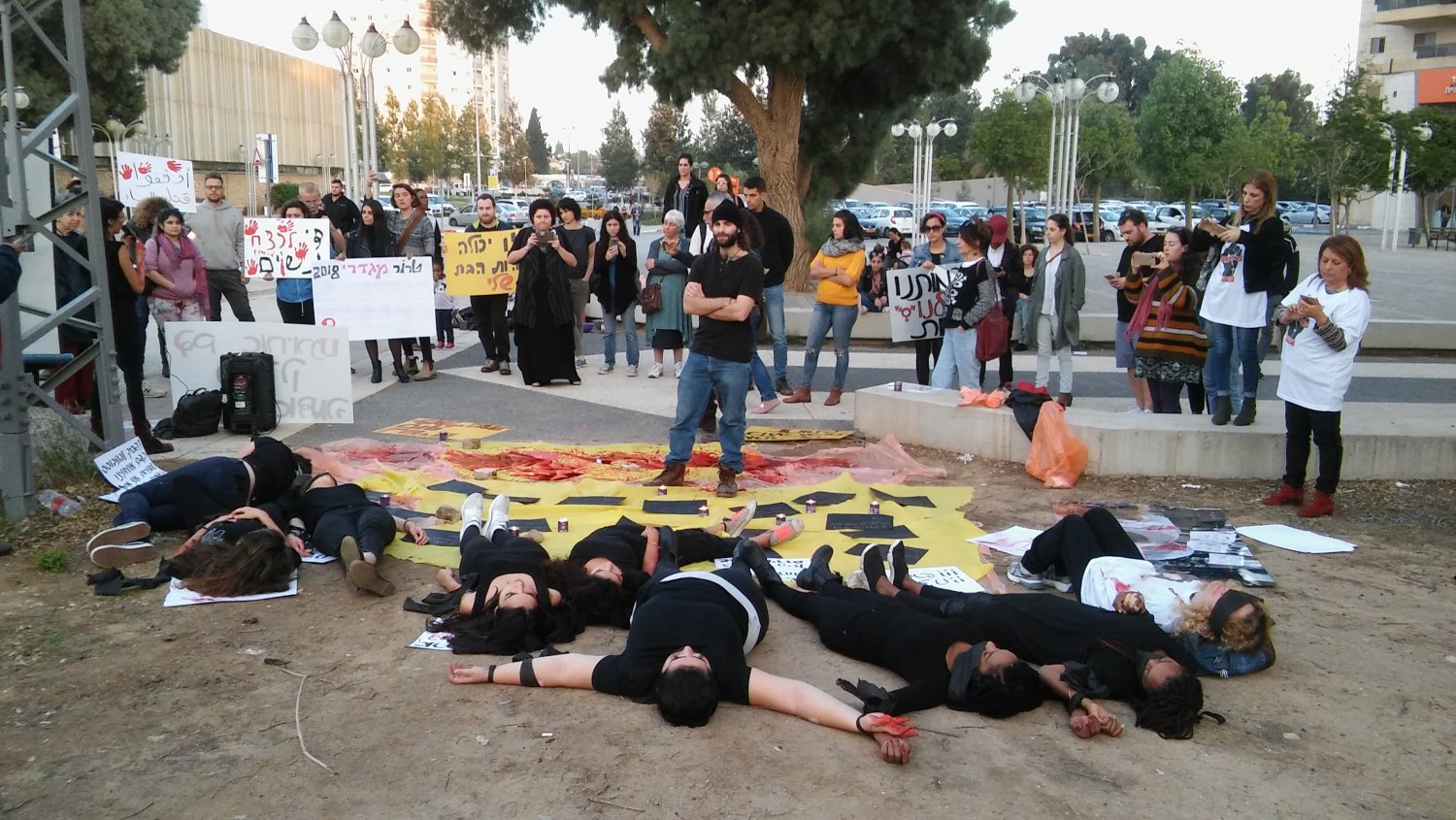 דמן של הנשים הפקר