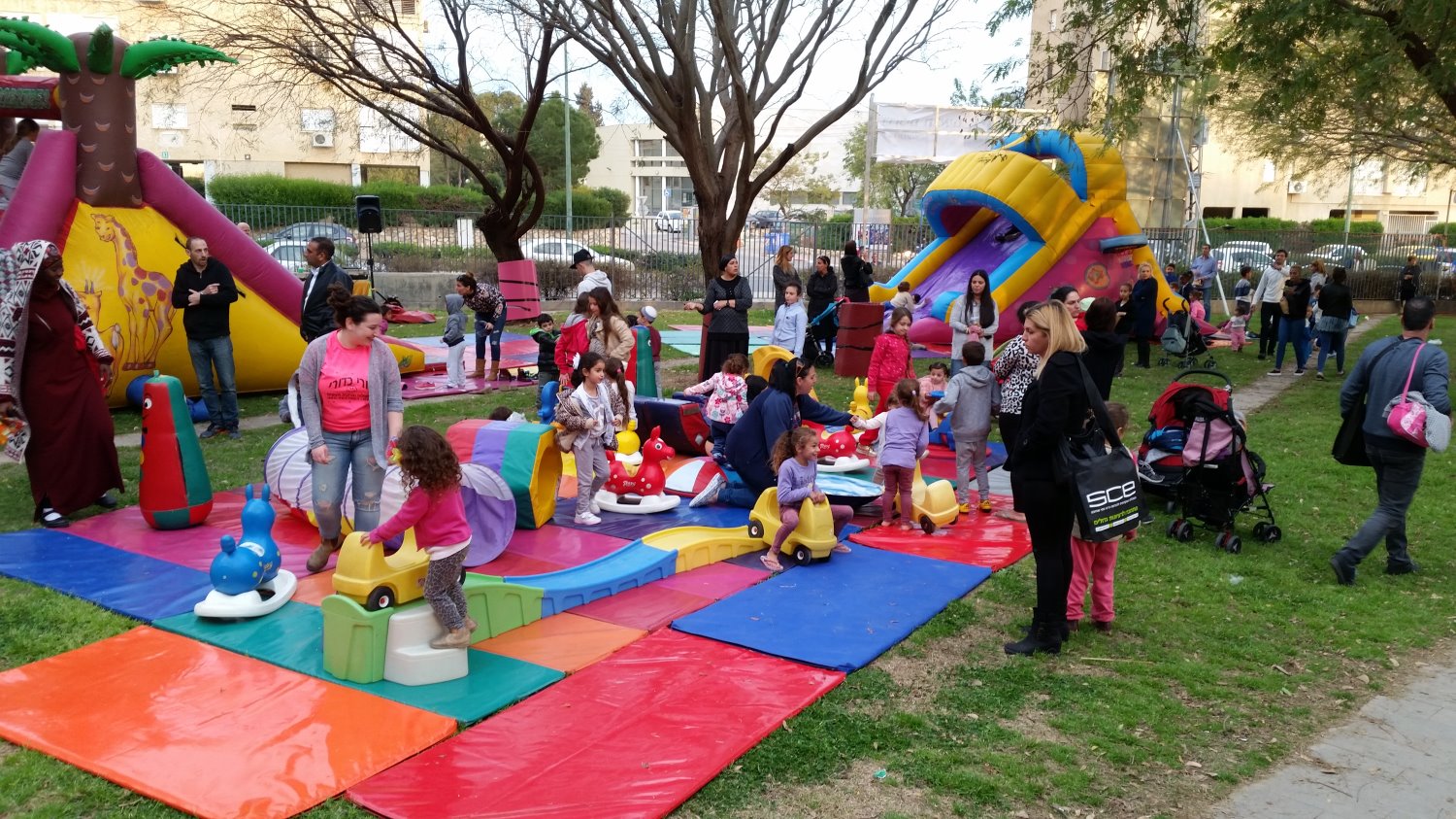הפנינג משפחות במכללת סמי שמעון. באדיבות מכללת סמי שמעון