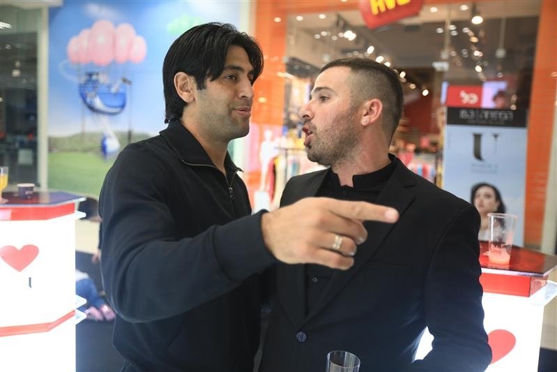 גם אליניב ברדה הגיע לפרגן. צילום: מיכה בננו