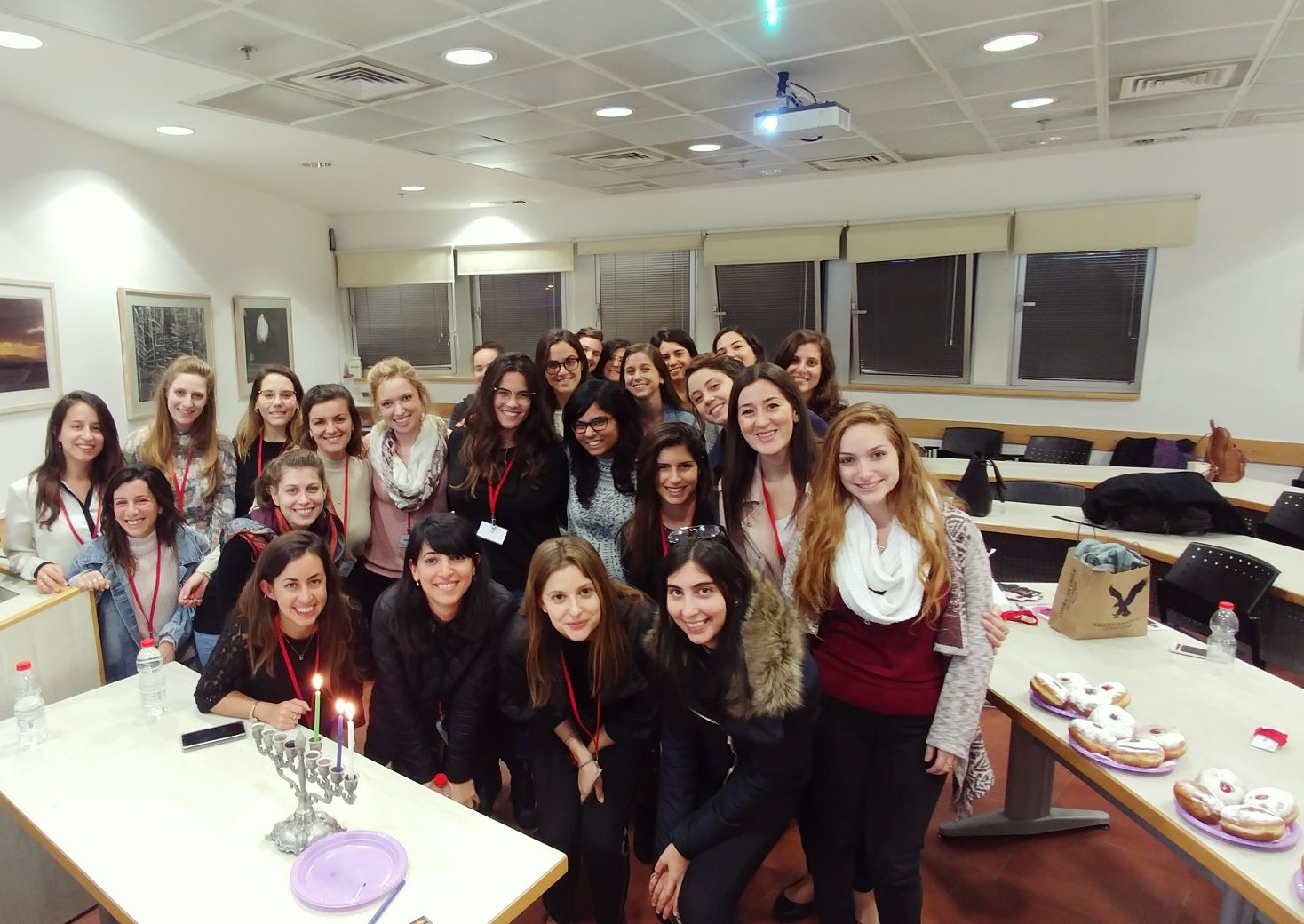 פאנל היזמיות באירוע יום האישה וארגון פרו וומן