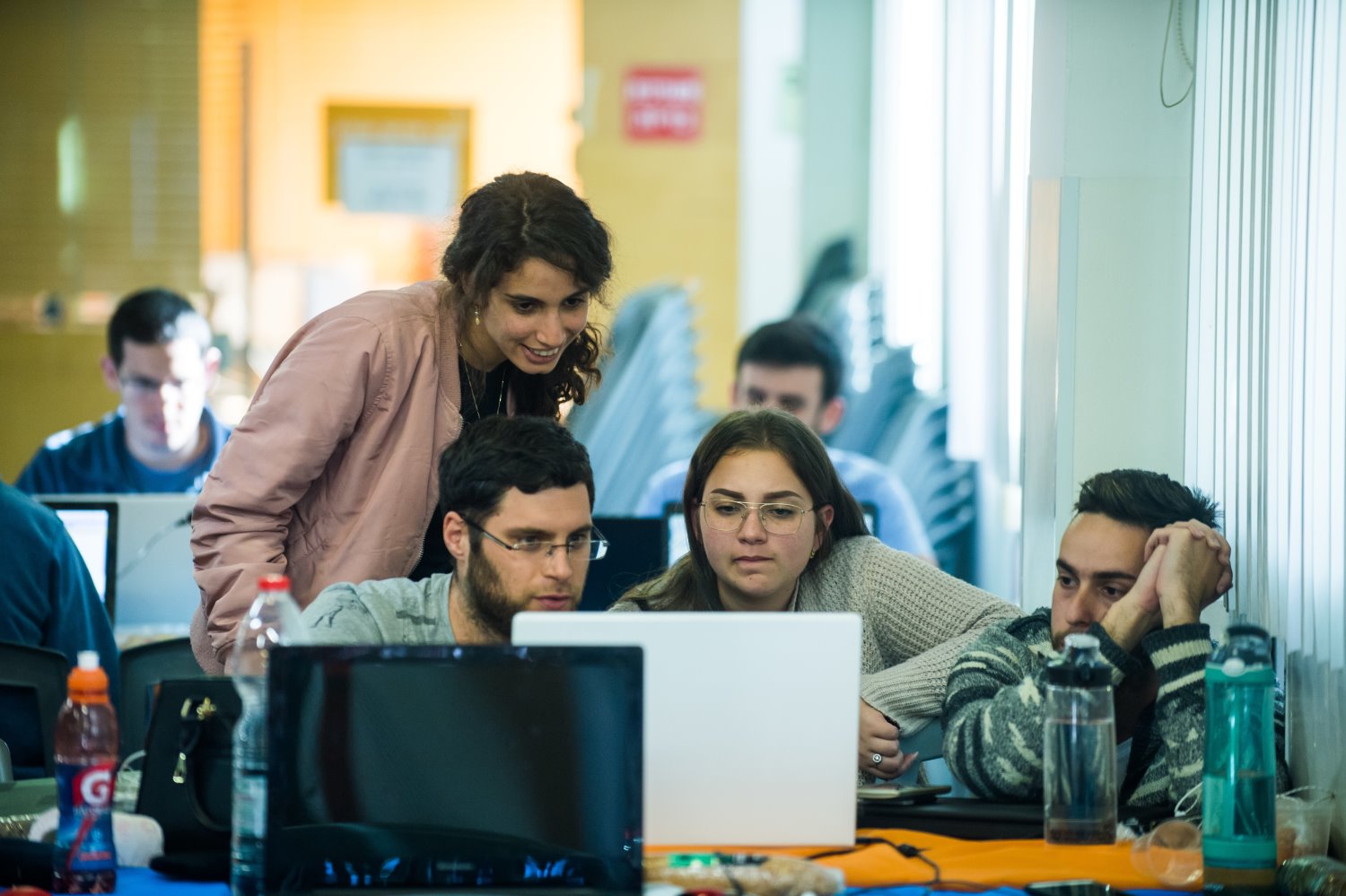 צוותי HackBGU  בפעולה. צילום: דני מכליס, אוניברסיטת בן-גוריון בנגב