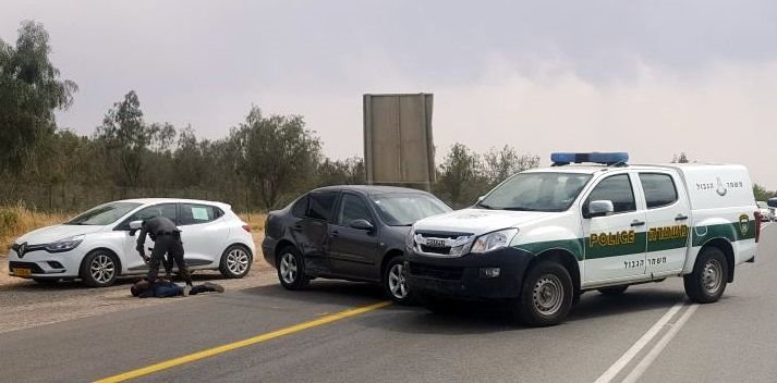 החשוד נעצר בתום מרדף. צילום: דוברות מג"ב
