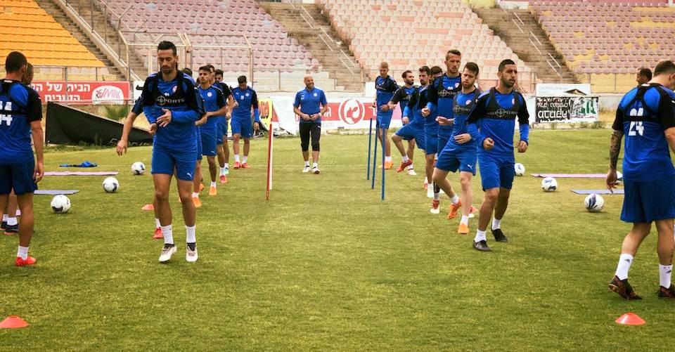 אלופת המדינה מתאמנת. צילום באדיבות מועדון הפועל באר שבע