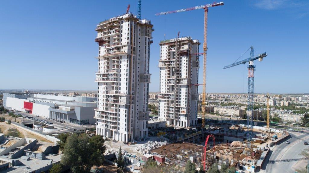 גרנד אביסרור בבנייה. צילום: אביסרור