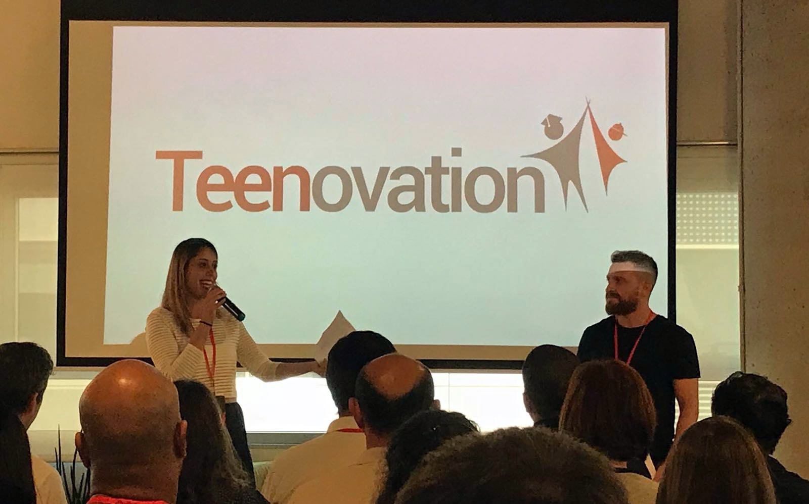 ליעד אליס ושיר לופו. מדריכים את הנוער ביצירת הסטארטאפ שלהם.  צילום: פרטי