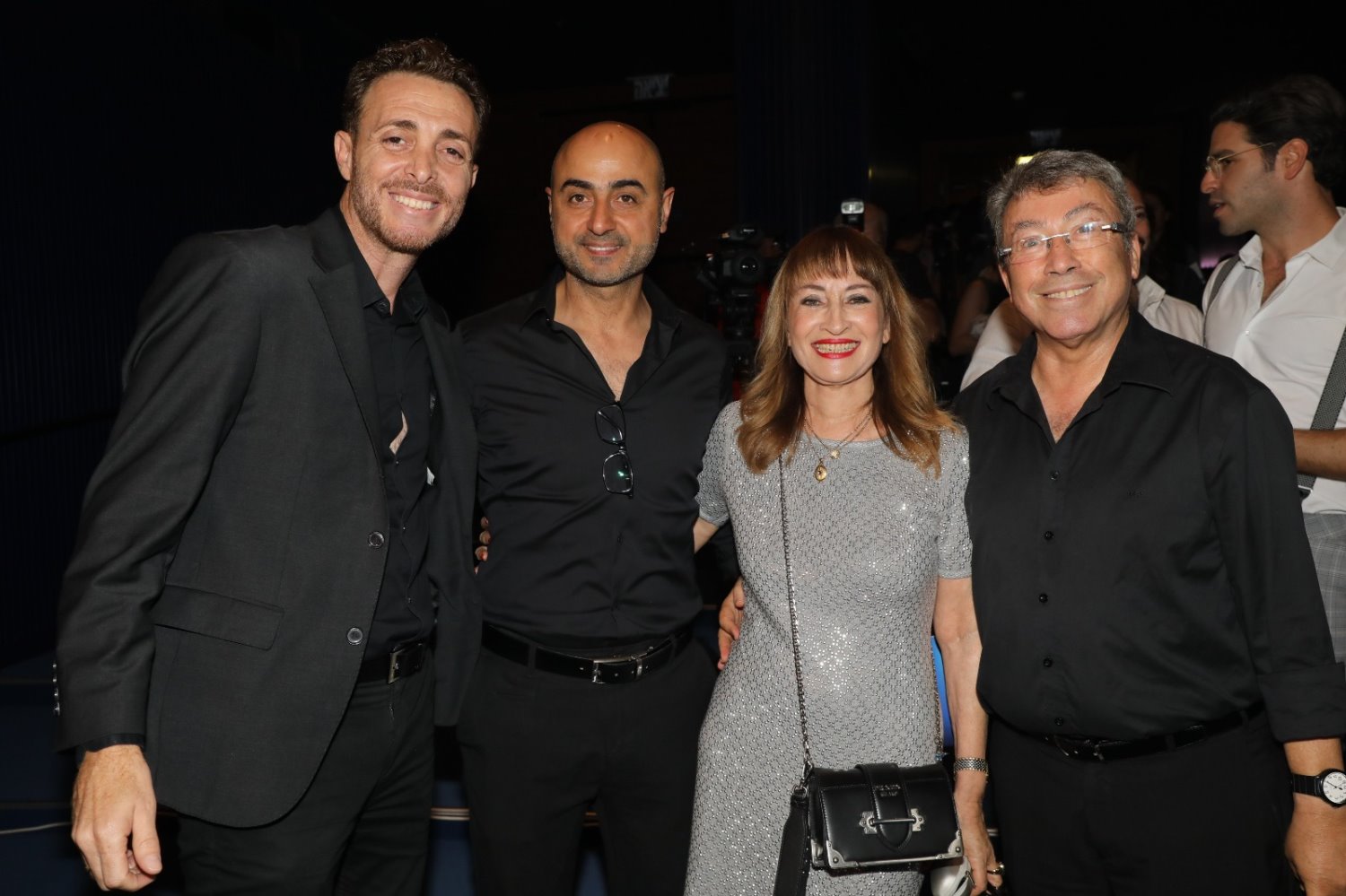 מימין לשמאל: נועם סמל, ציפי פינס, אורן אהרוני ורן גואטה מנכ"ל הקאמרי החדש. צילום: רפי דלויה