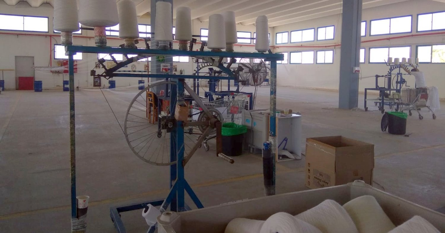 המפעל החדש עם חלק מהכלים. צילום: יחצ