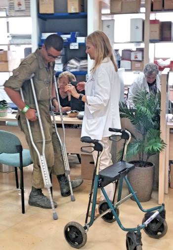 תמיד שם למען הקהילה. צילום מתוך דף הפייסבוק של יד שרה