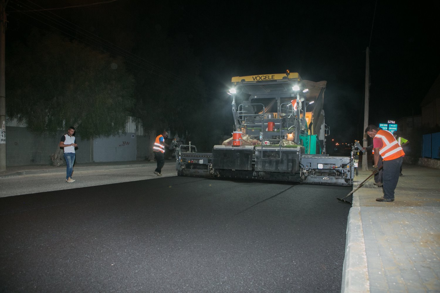 משדרגים בעמק שרה. צילום באדיבות עיריית באר שבע