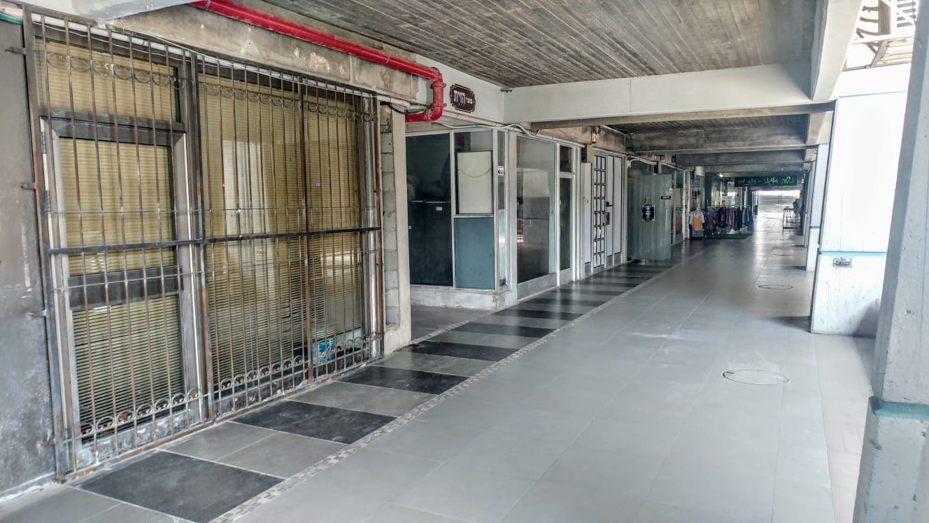 רוב העסקים לא שרדו. מרכז הנגב. צילום: שרון טל