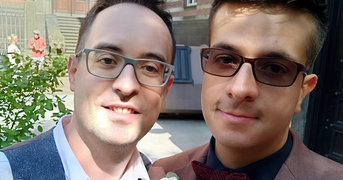 רולנדו וניל ביום החתונתם - קרדיט צילום עצמי