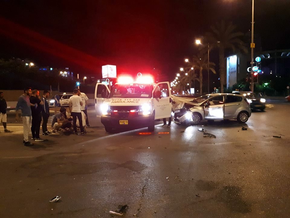 "זכרתי שעברתי בירוק. חייב לתקן את הצומת!". צילום: באר שבע נט 