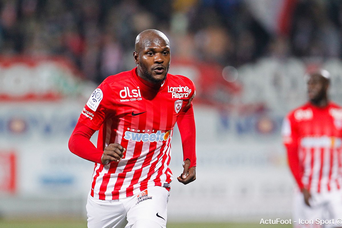 סטו במדי נאנסיי