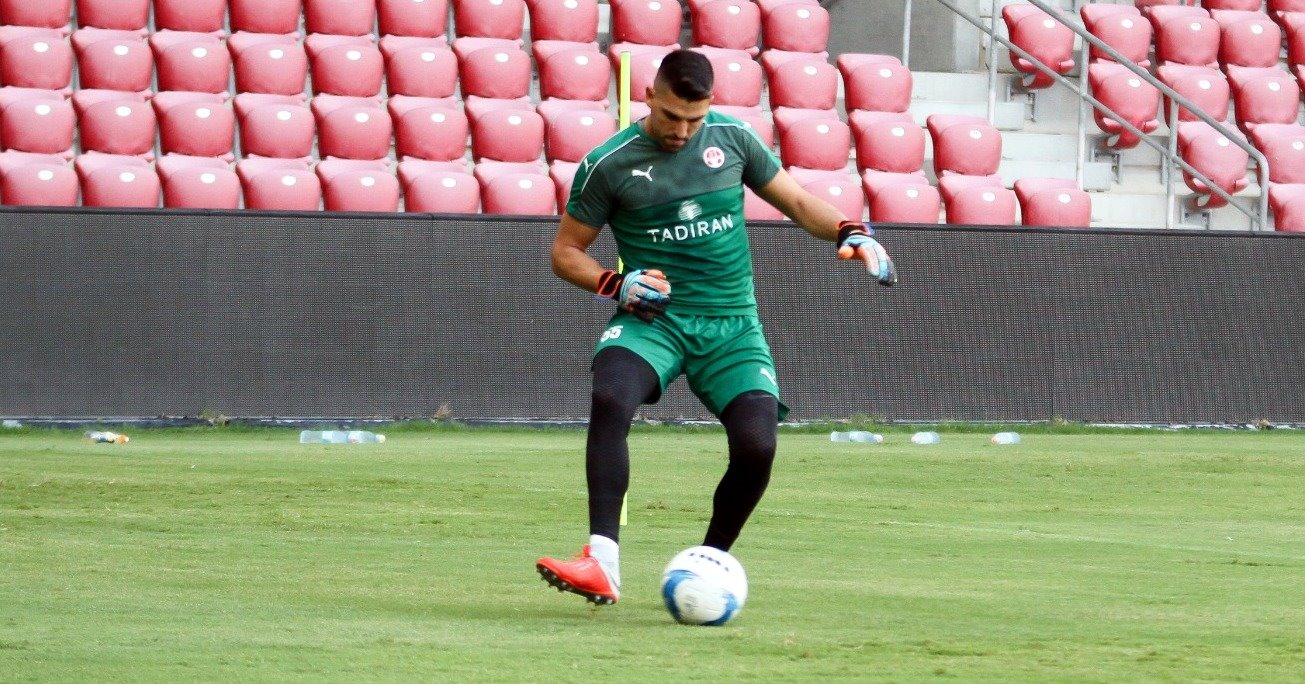 יש שוער בשער: הראל הרוש. צילום: זאב דיקמן