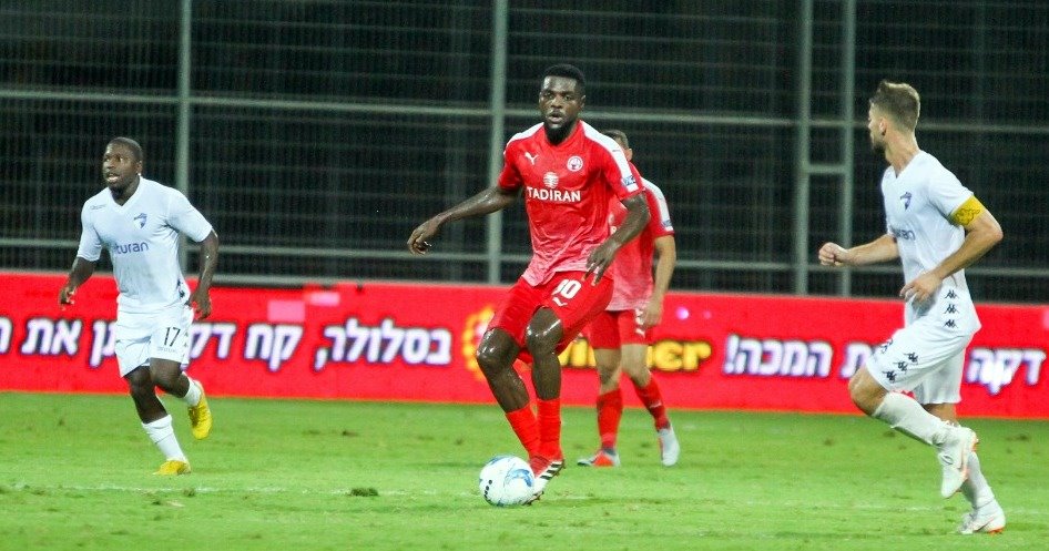 מדוע לא מציעים לו הארכת חוזה? צילום: זאב דיקמן