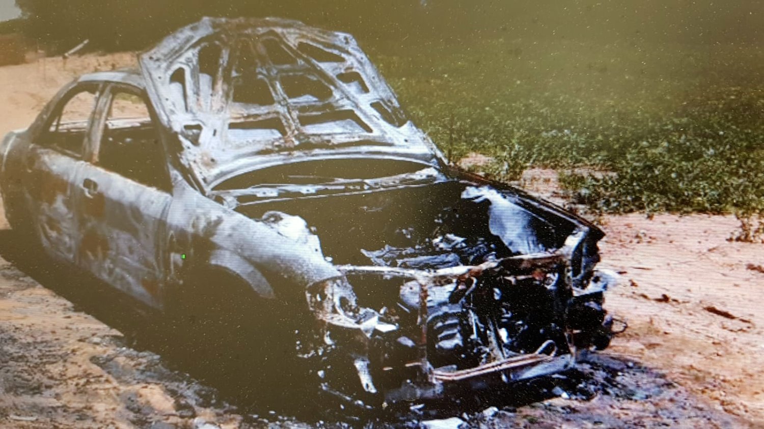 הרכב נגנב ונמצא שרוף שעה לאחר מכן. צילום: פרטי