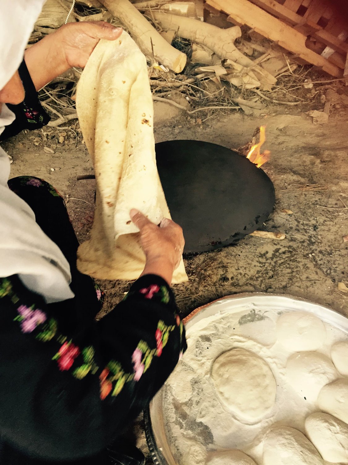 אפיית פיתות |צילום: איה דבורין