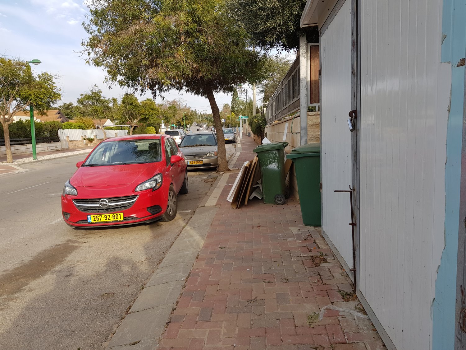 מדרכות במיתר. צילום באדיבות אור ירוק