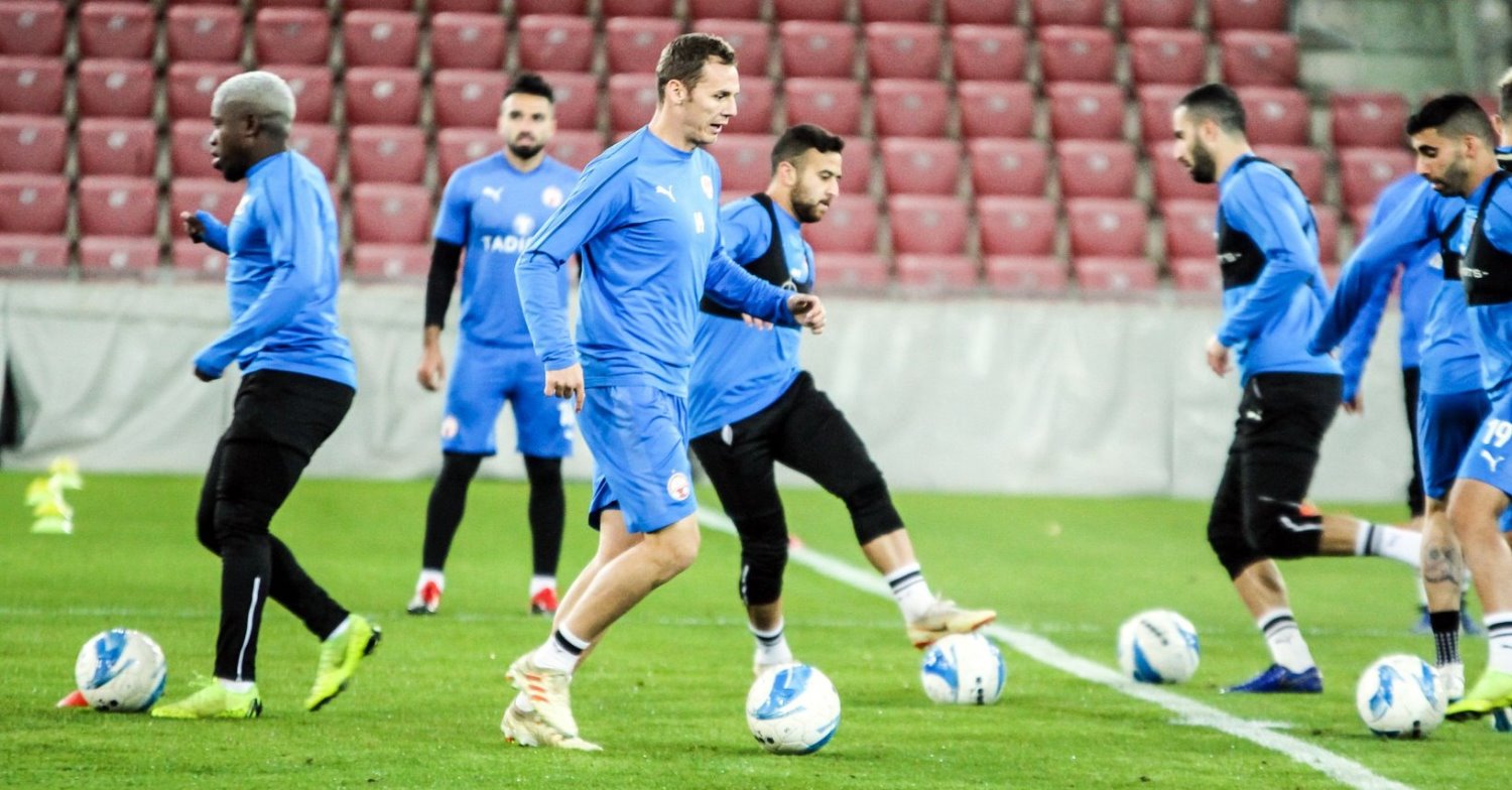 נפרדים מקורהוט. צילום: זאב דיקמן