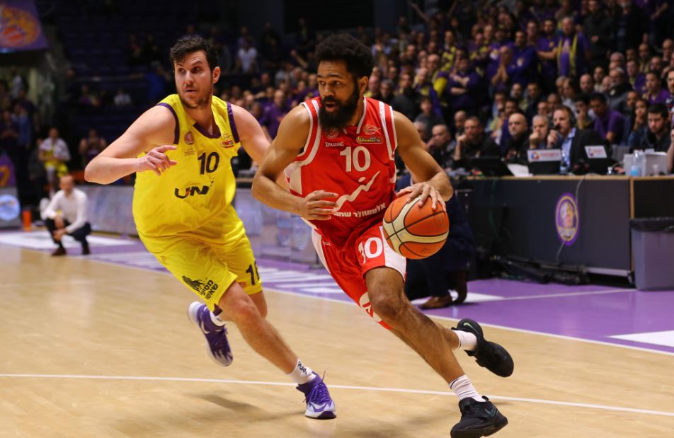 יכולת טובה של מלסון לא הספיקה. צילום: לירון מולדוב, מנהלת ליגת העל בכדורסל