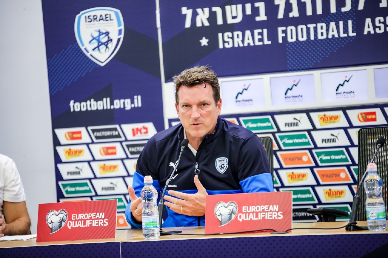 מאמן הנבחרת, אנדי הרצוג (צילום: זאב דיקמן)