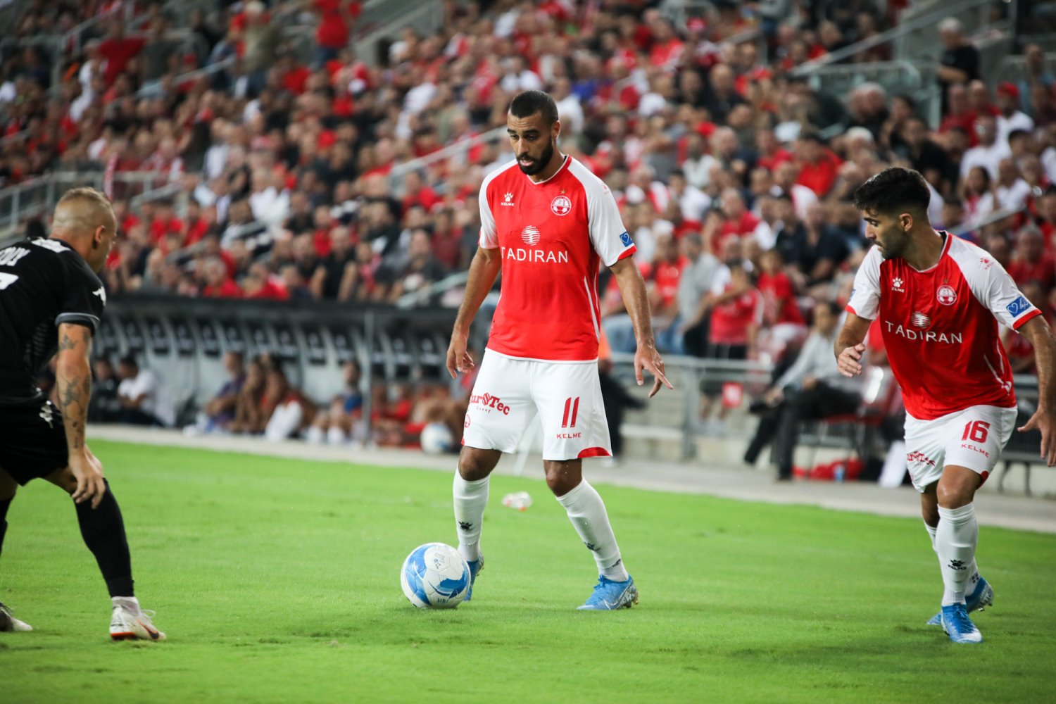 חזר להרכב הפותח. ספורי | צילום: זאב דיקמן