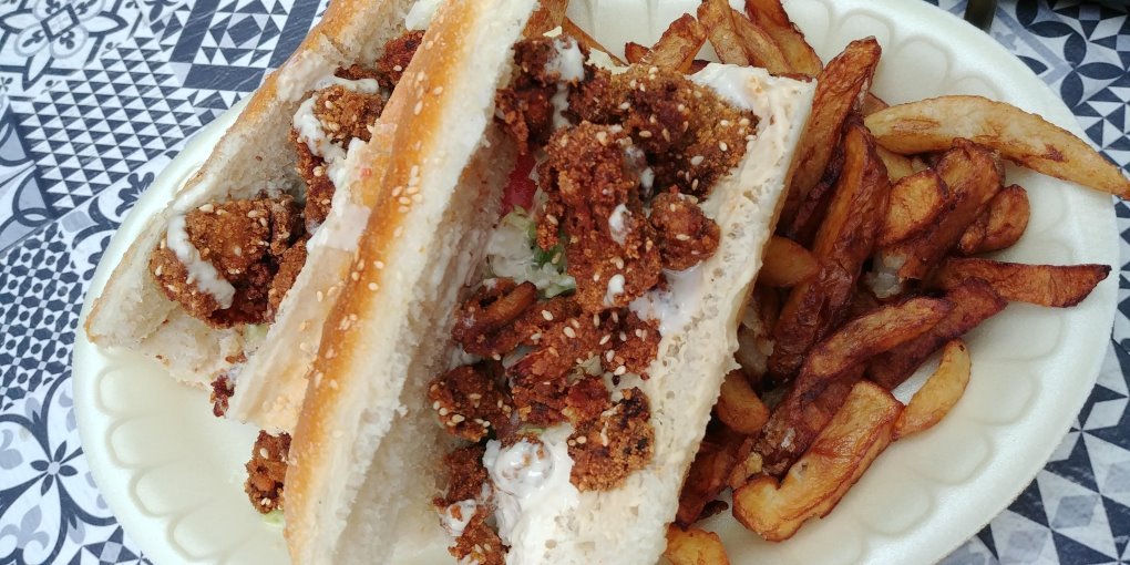 שניצל'ה סמוך לשער 90 צילום: נועה גבאי 