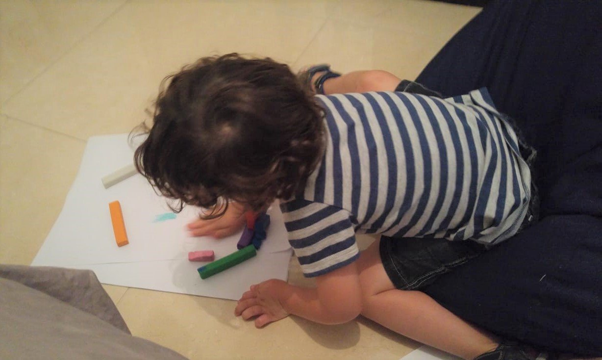 לאפשר לילדים לצייר מה שהם מרגישים צילום נועה גבאי