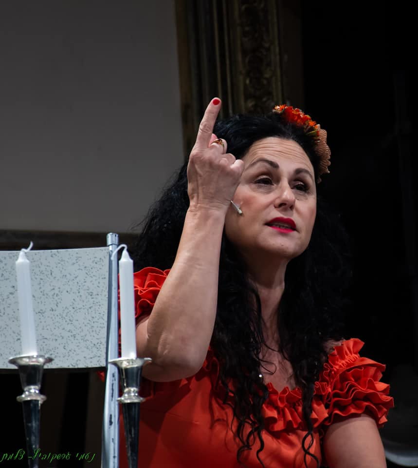 השחקנית חנה אזולאי הספרי צילום: נעמי גרשקוביץ 