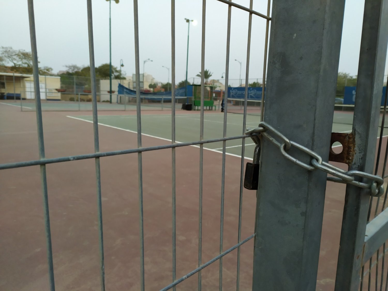 זה לא כל כך נעים לראות מגרש סגור צילום: איליה יגורוב