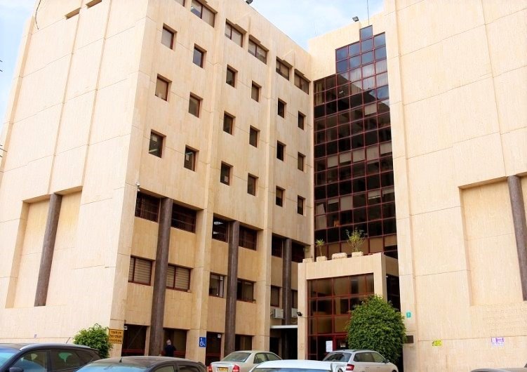 ביקורת מס הכנסה צילום ארכיון 