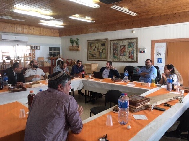 ביקור הנהלת החמד. צילום באדיבות אמית טכנולוגי