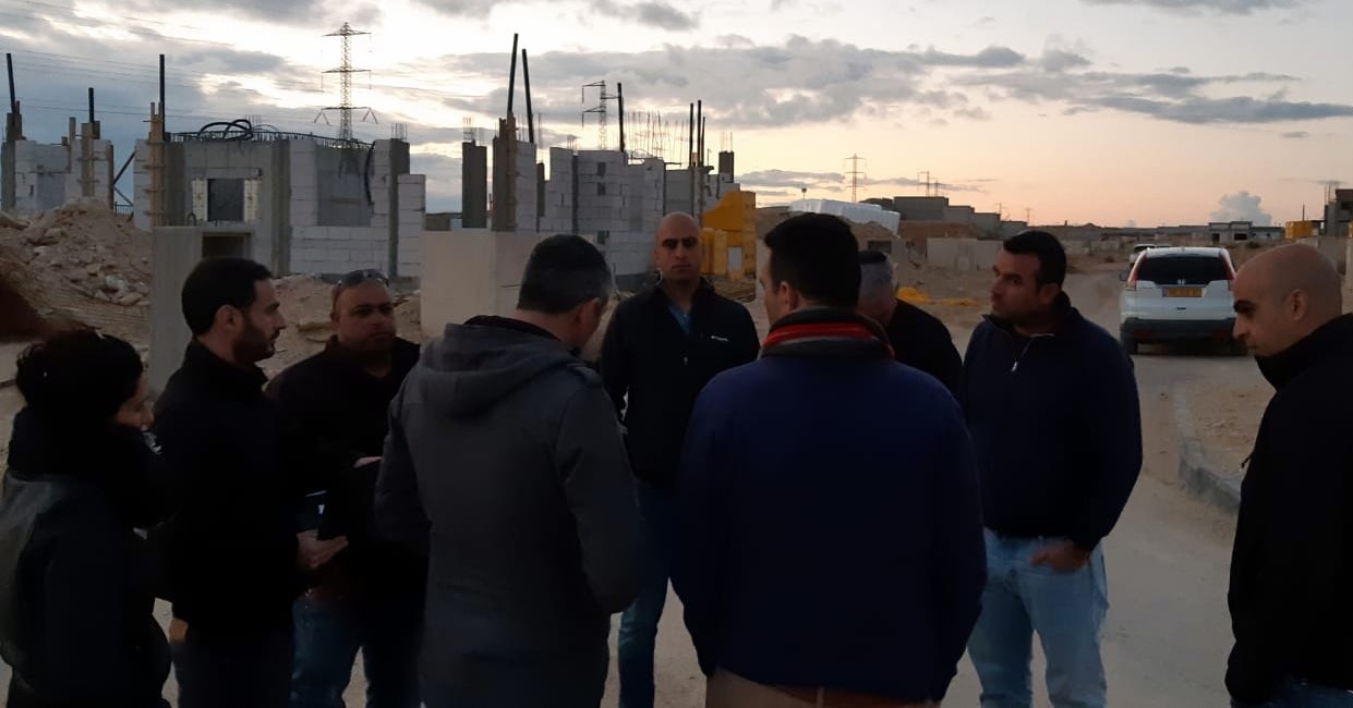 מסיירים בשכונת כלניות הנבנית