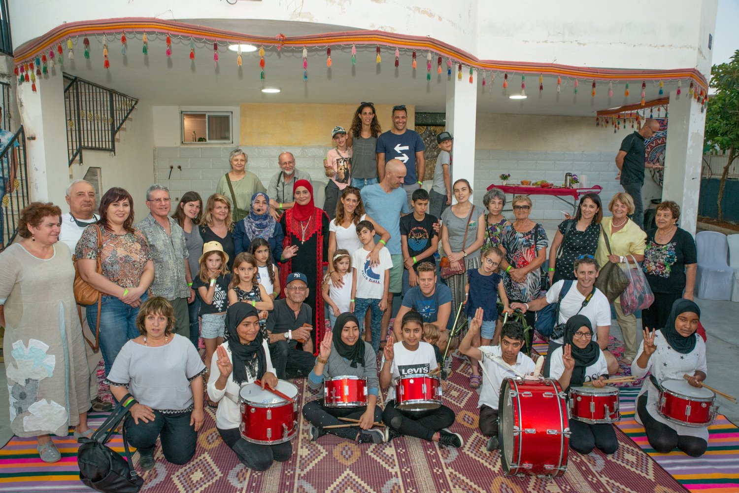 הדרכות ברהט בלילות רמדאן. צילום: ניר שמול