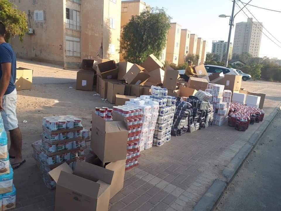 "צוות מנצח" פועל למען האחר באהבה גדולה