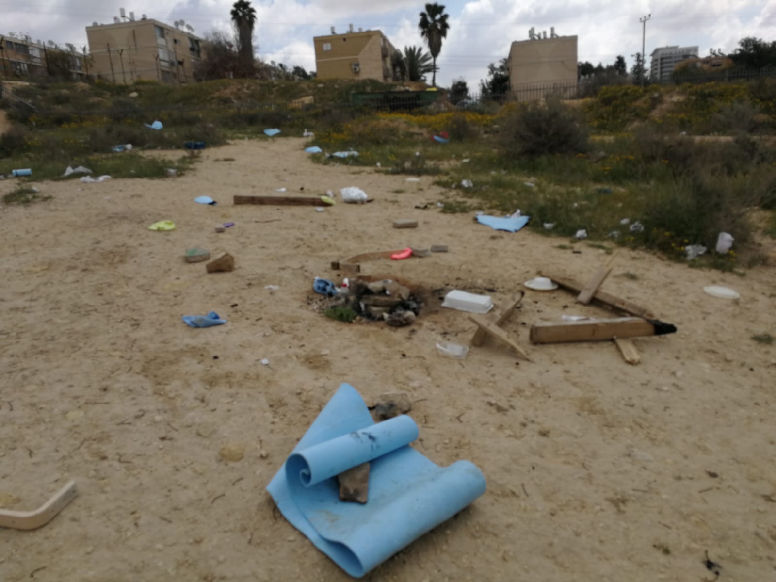 המכתש בשכונה ד'. צילום: מיכל מור