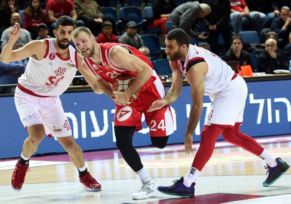 צילום דני מרון מנהלת ליגת העל בכדורסל