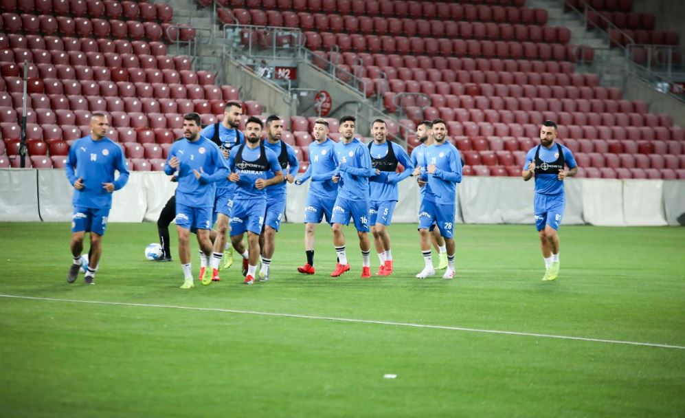 השחקנים באימון המסכם. צילום: זאב דיקמן