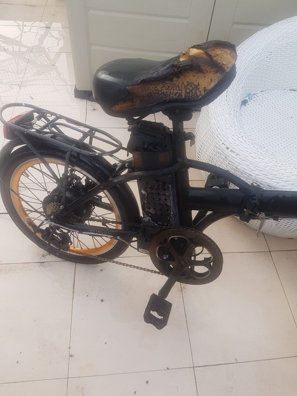 האופניים שנשרפו קרדיט: דוברות כבאות והצלה נגב 