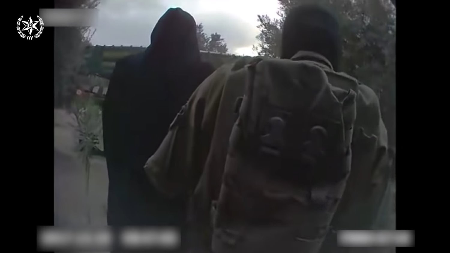 רגעי המעצר של קרובות המשפחה מלקייה צילום דוברות המשטרה