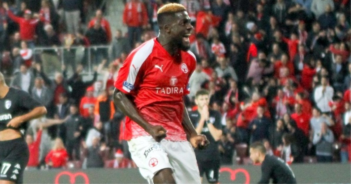 ג'ון אוגו. זאב דיקמן