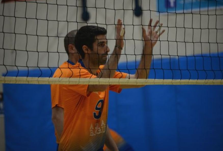 איתמר קטן (ב"ש) במהלך גמר הגביע. צילום: איגוד הכדורעף