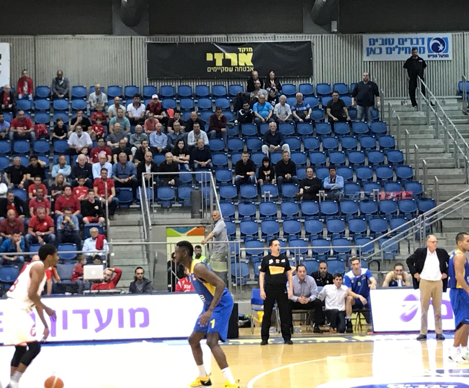 הערב בקונכייה