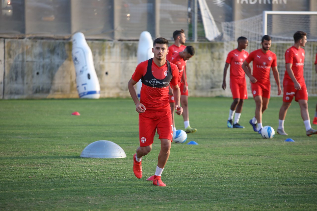 תומר יוספי מועמד לפתוח. צילום: זאב דיקמן