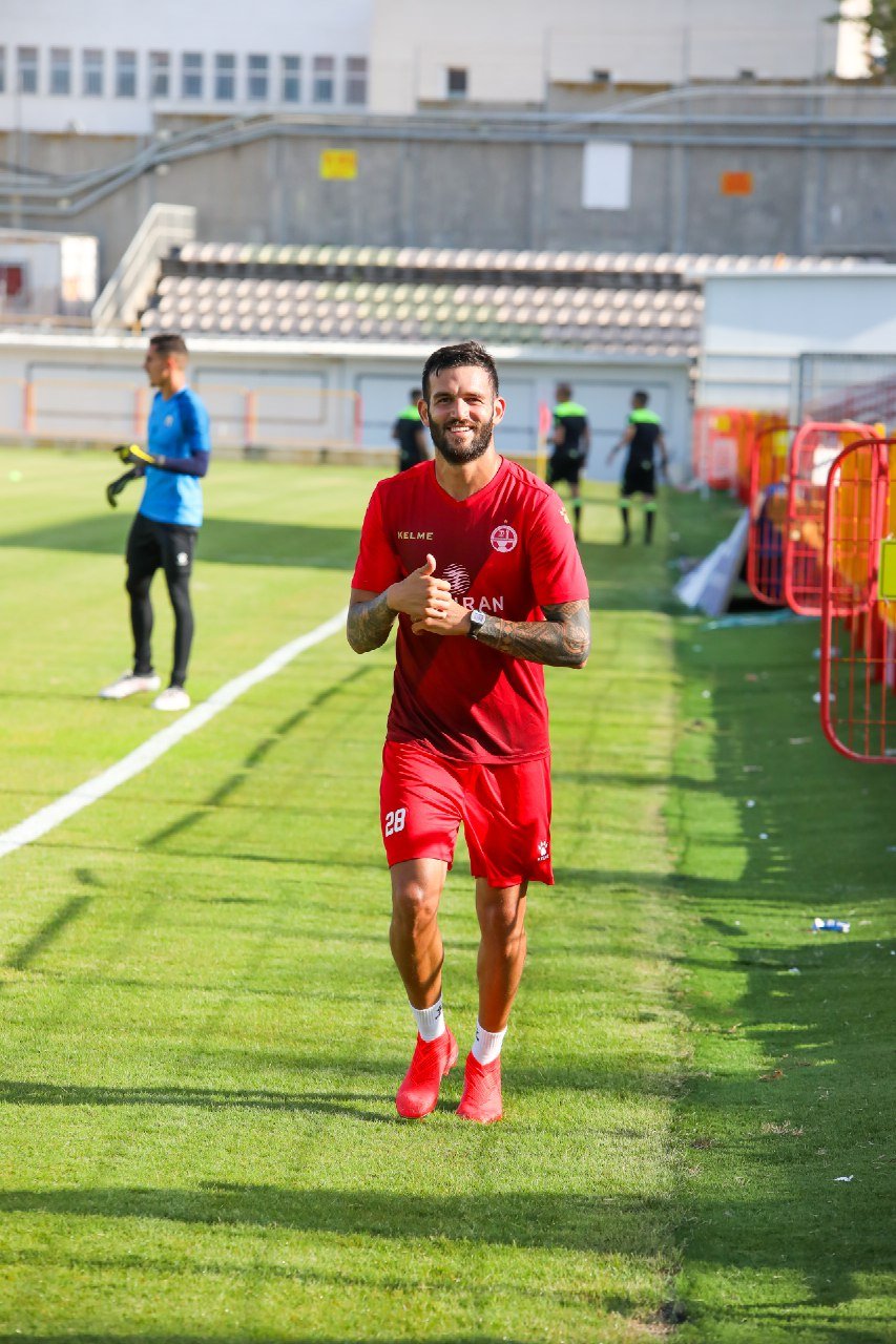 חנן ממן מתאמן. צילום: זאב דיקמן